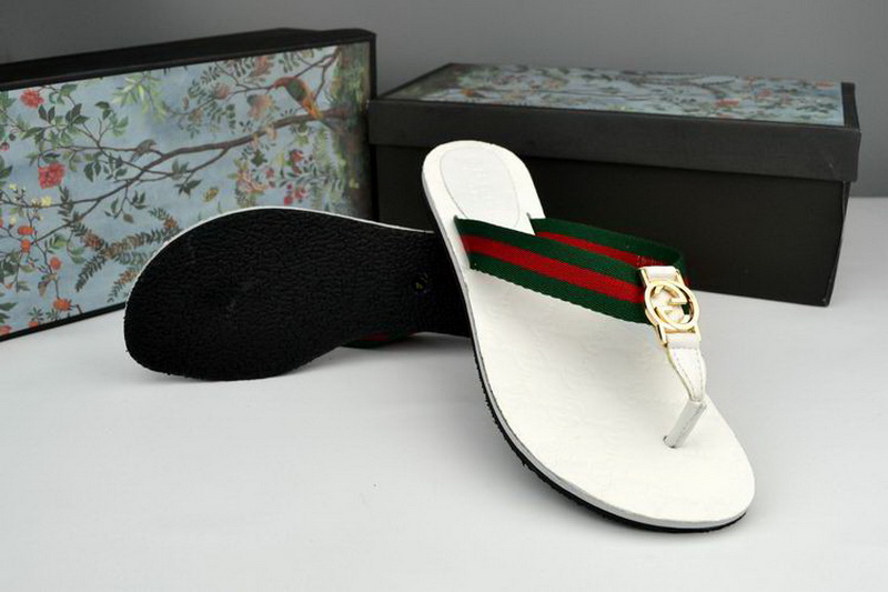 Gucci Slippers Woman--167